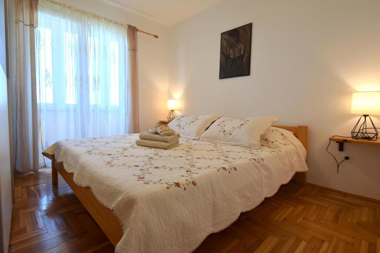 מאלינסקה Apartment Lucy מראה חיצוני תמונה